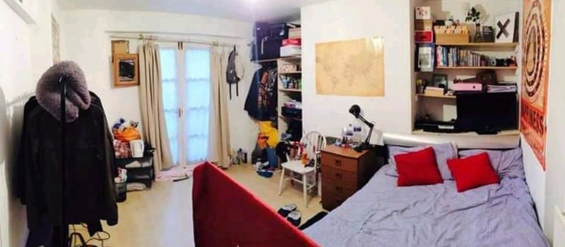Room Cranfield Road in Greater London