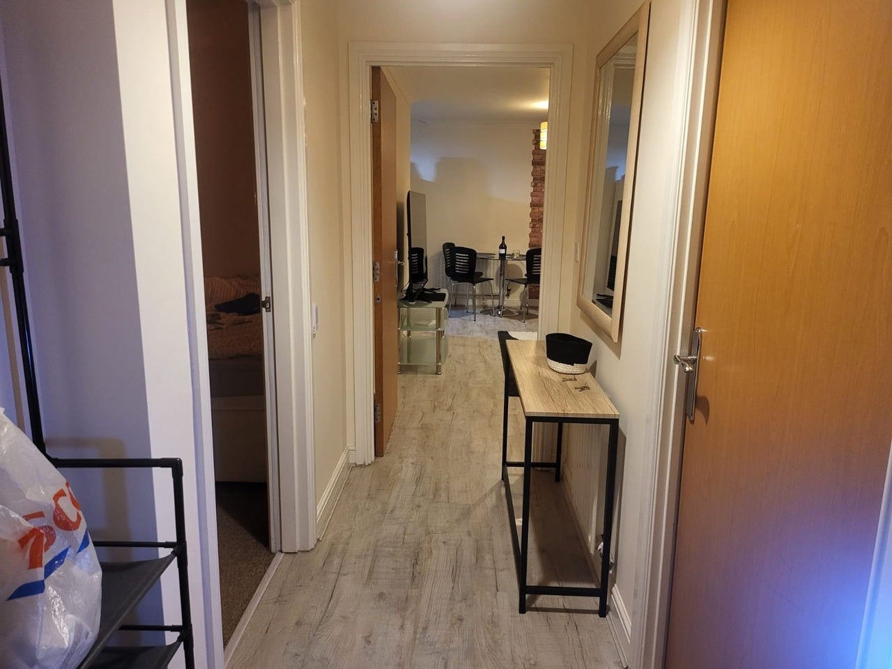 Room Yew Street in Manchester