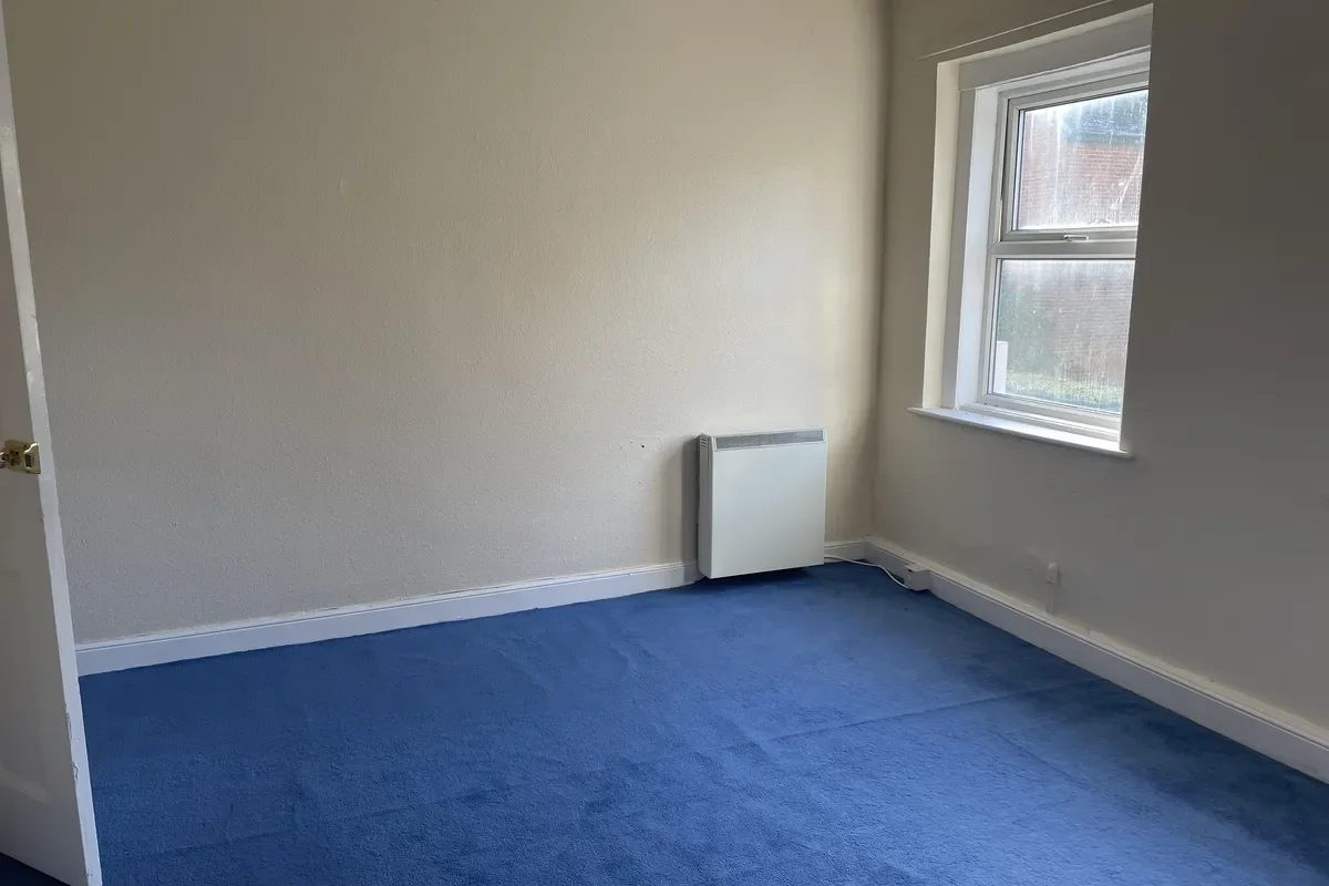 Flat Fieldside in West Lavington