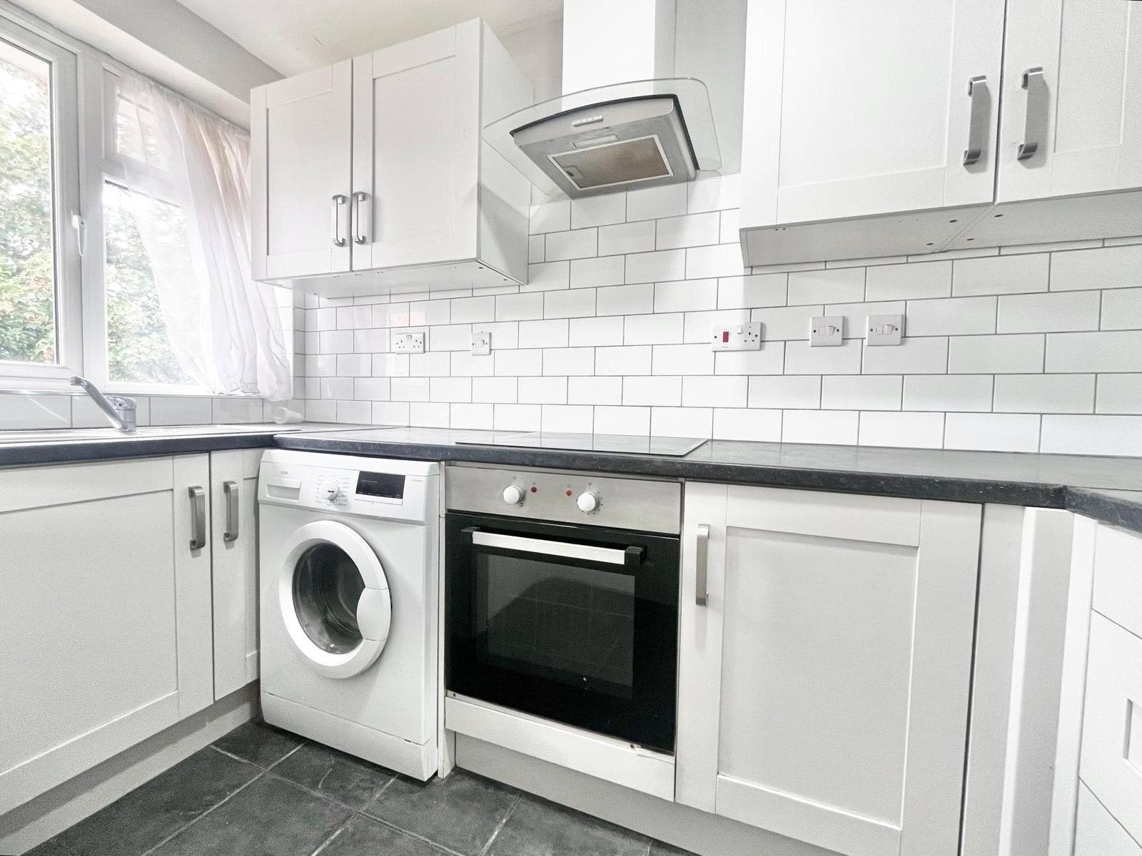 Flat Nelson Road in Greater London