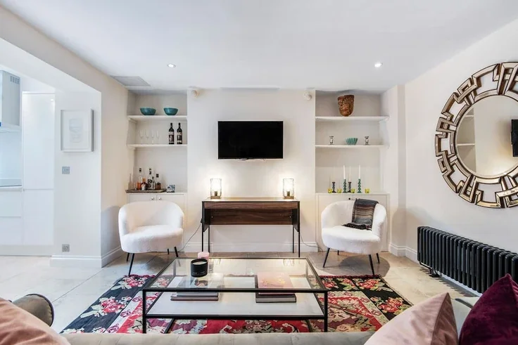 Flat Chepstow Place in City of Westminster