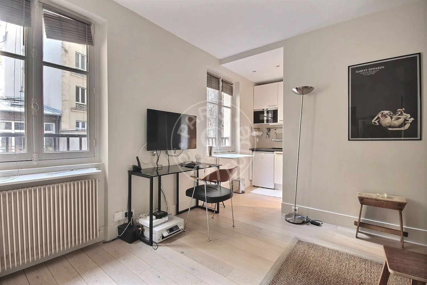 Flat Rue des Chantiers in Paris