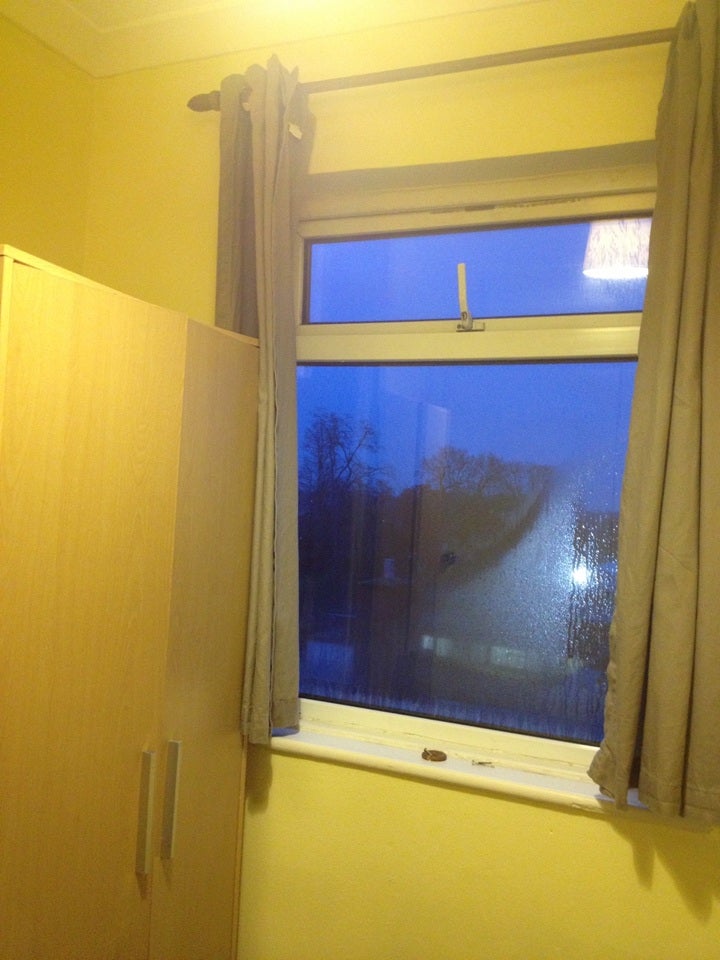 Room Mansell Road in Greater London