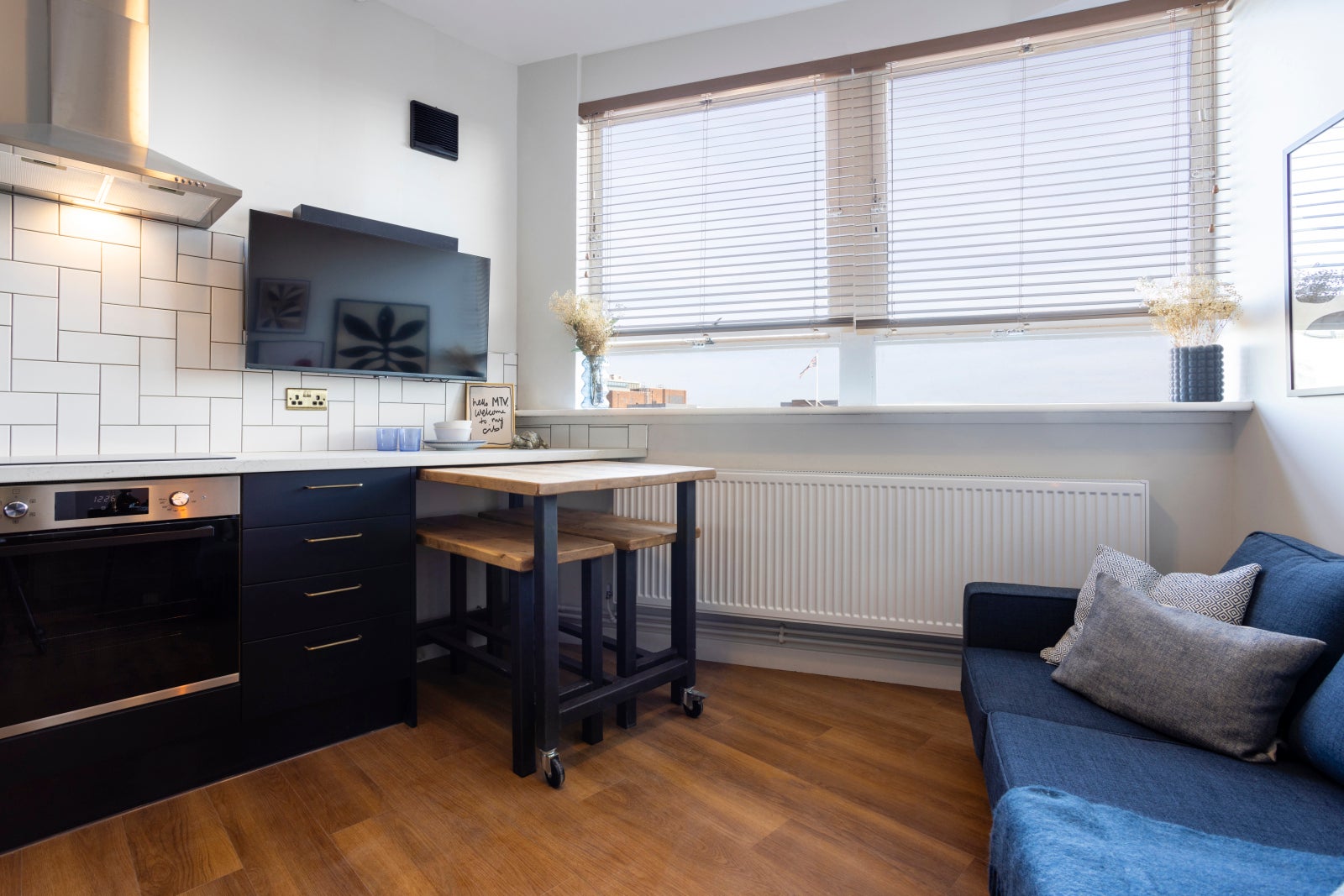 Room Tudor Road in Greater London