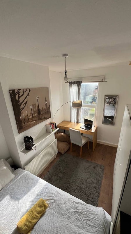 Room Milner Road in Birmingham