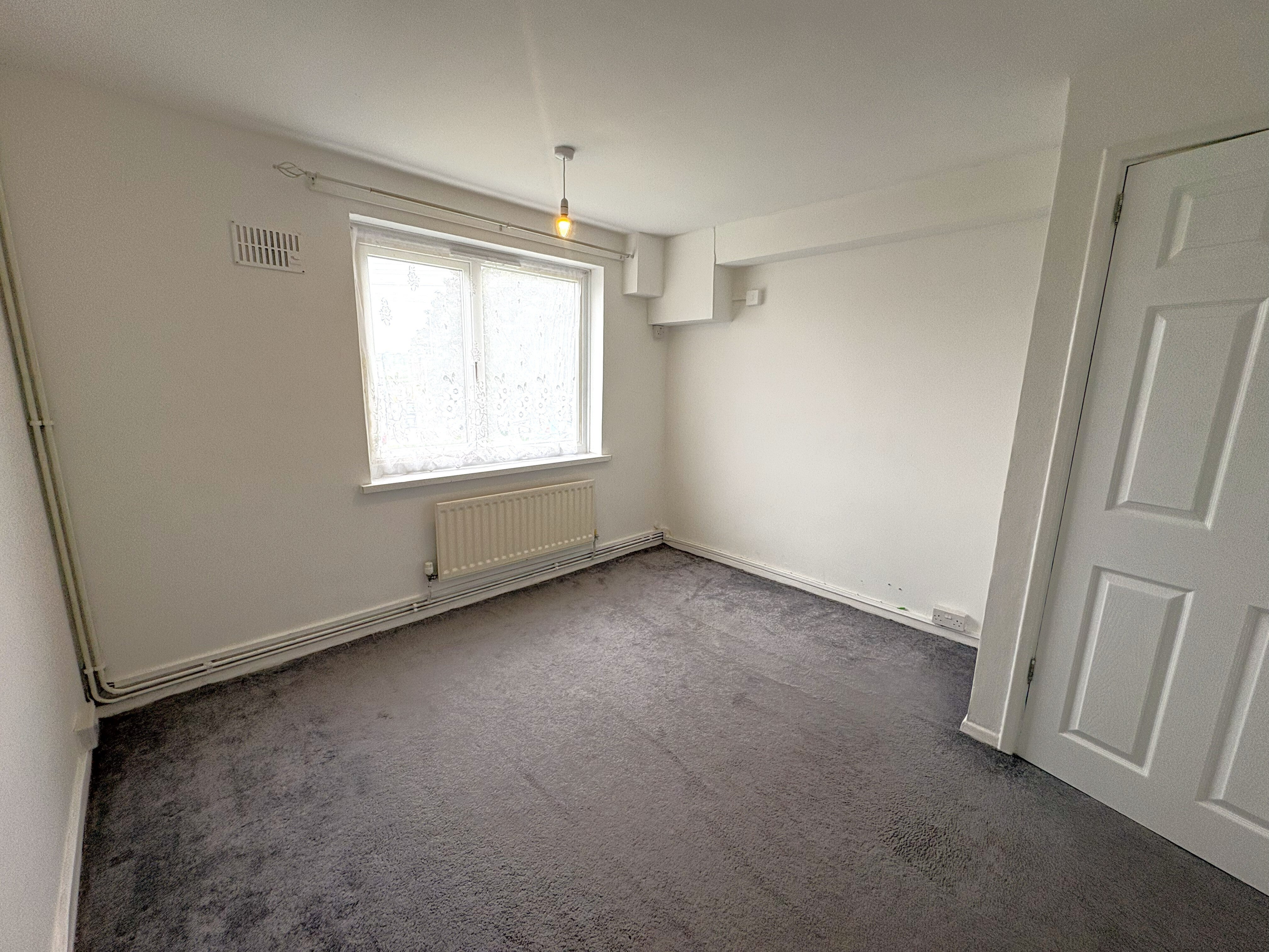 Flat Whipton Barton Road in Exeter