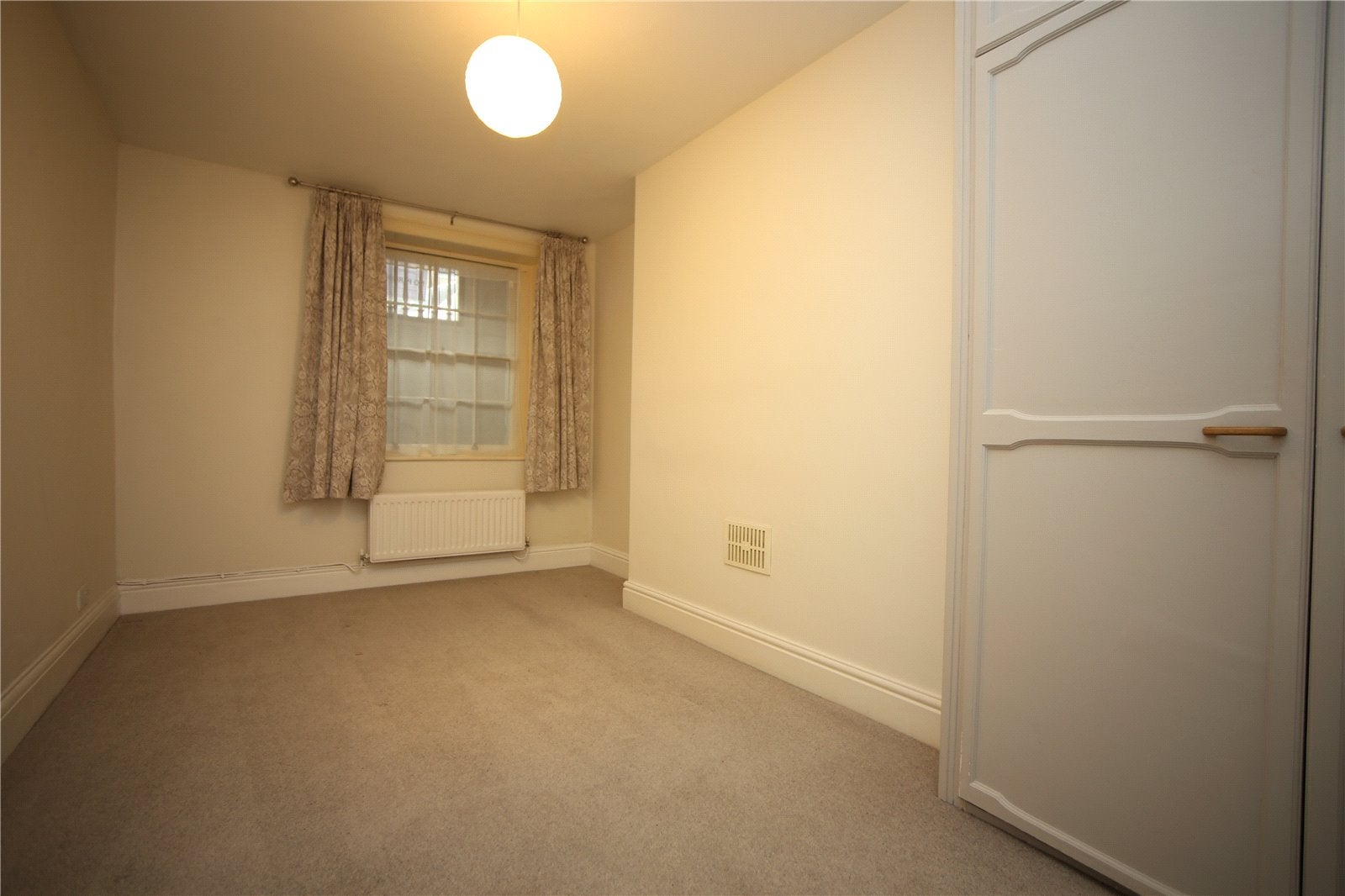 Flat Winchcombe Street in Cheltenham