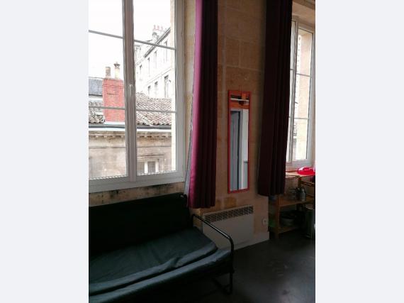 Flat Rue duffour-dubergier in Bordeaux