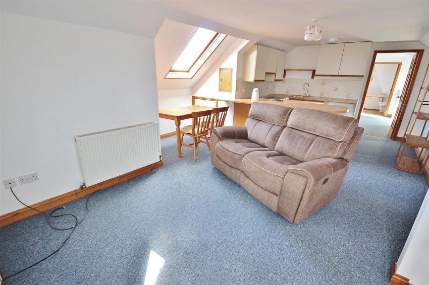Flat Market Place in Goole