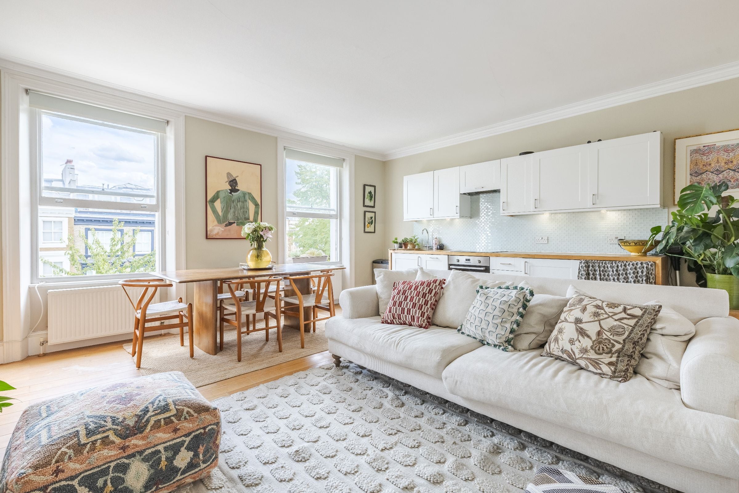 Flat Blenheim Crescent in Greater London