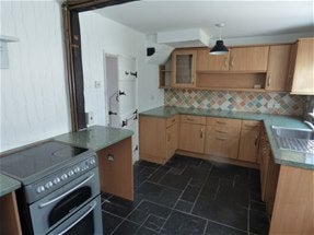 House Chapel Road in Camborne