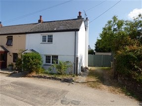 House Chapel Road in Camborne