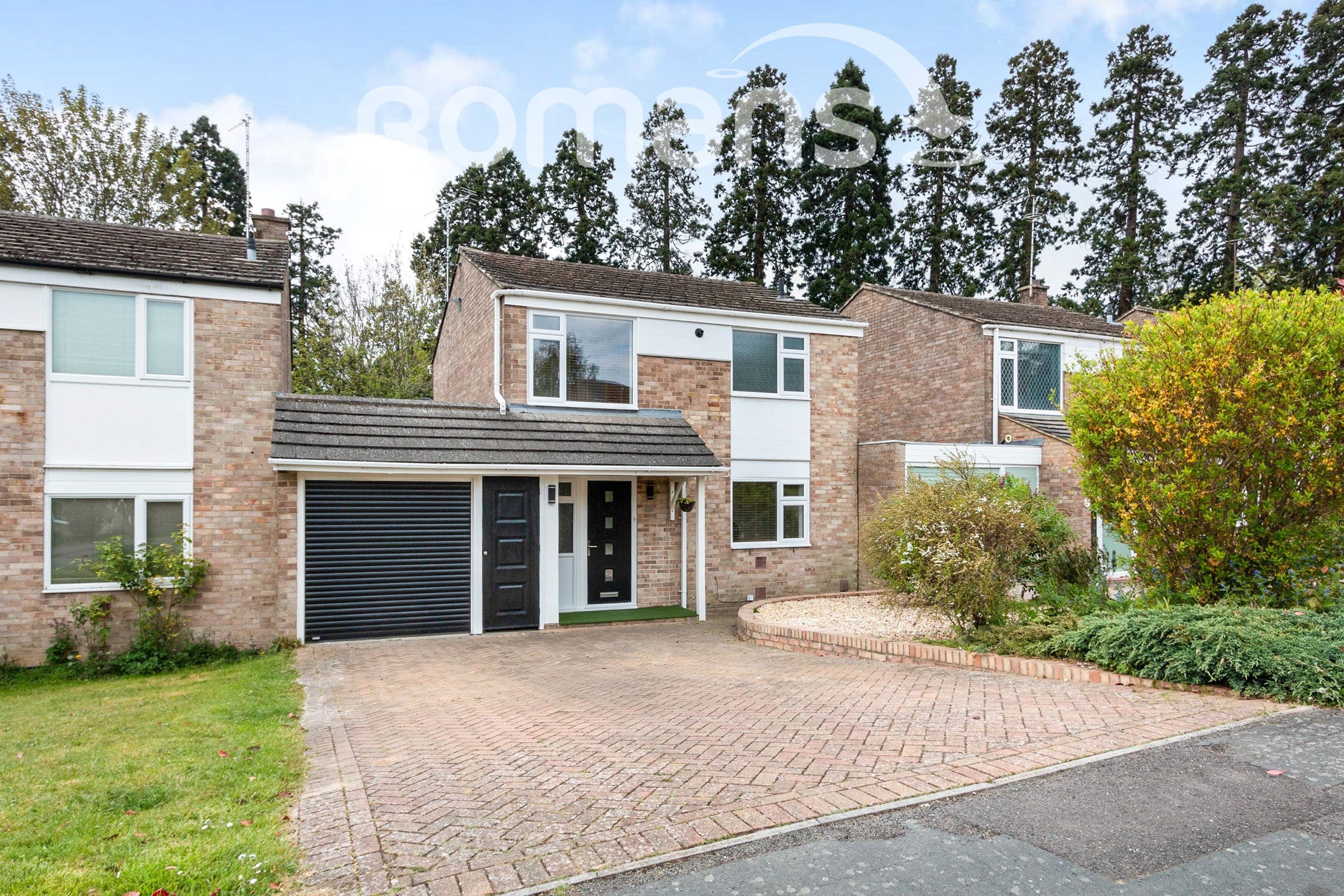 House Holly Hedge Road in Surrey Heath