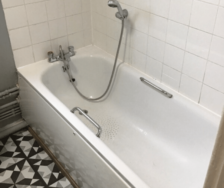 Room Tiller Road in Greater London