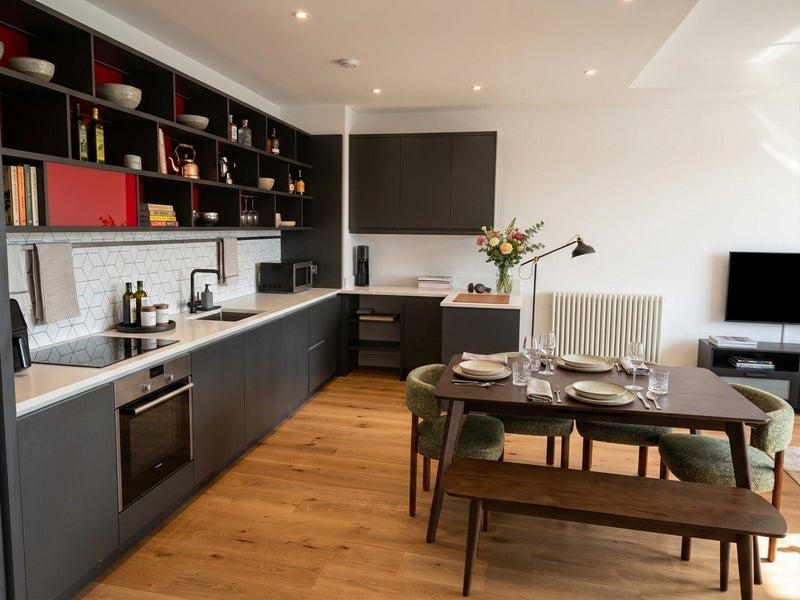 Room Botanic Square in Greater London
