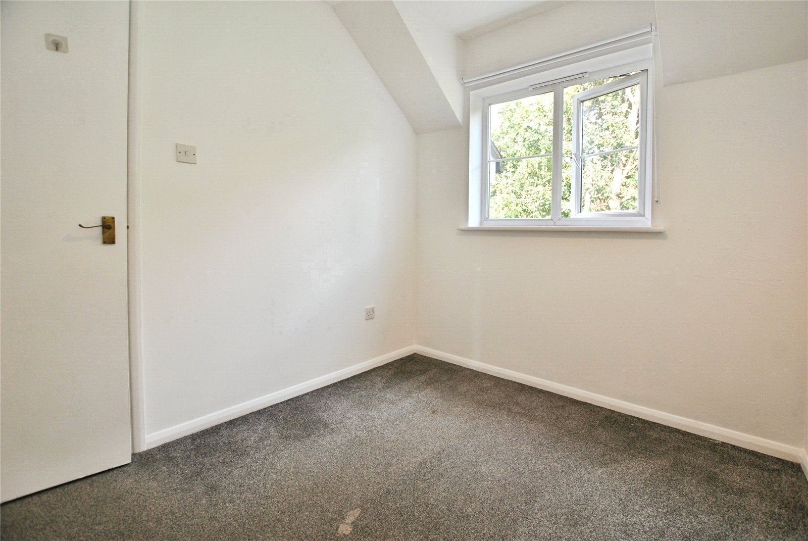 Flat Shearers Way in Chelmsford