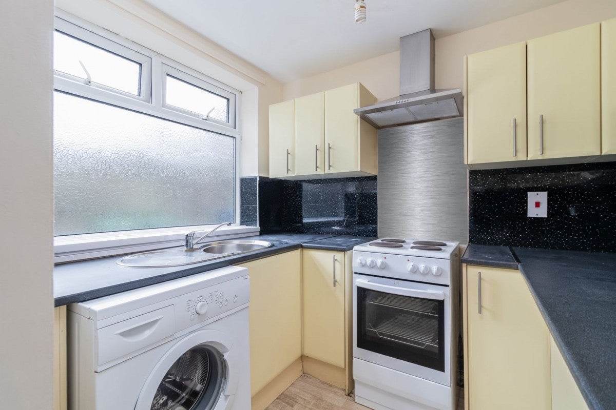 Room Whickham Street East in Sunderland