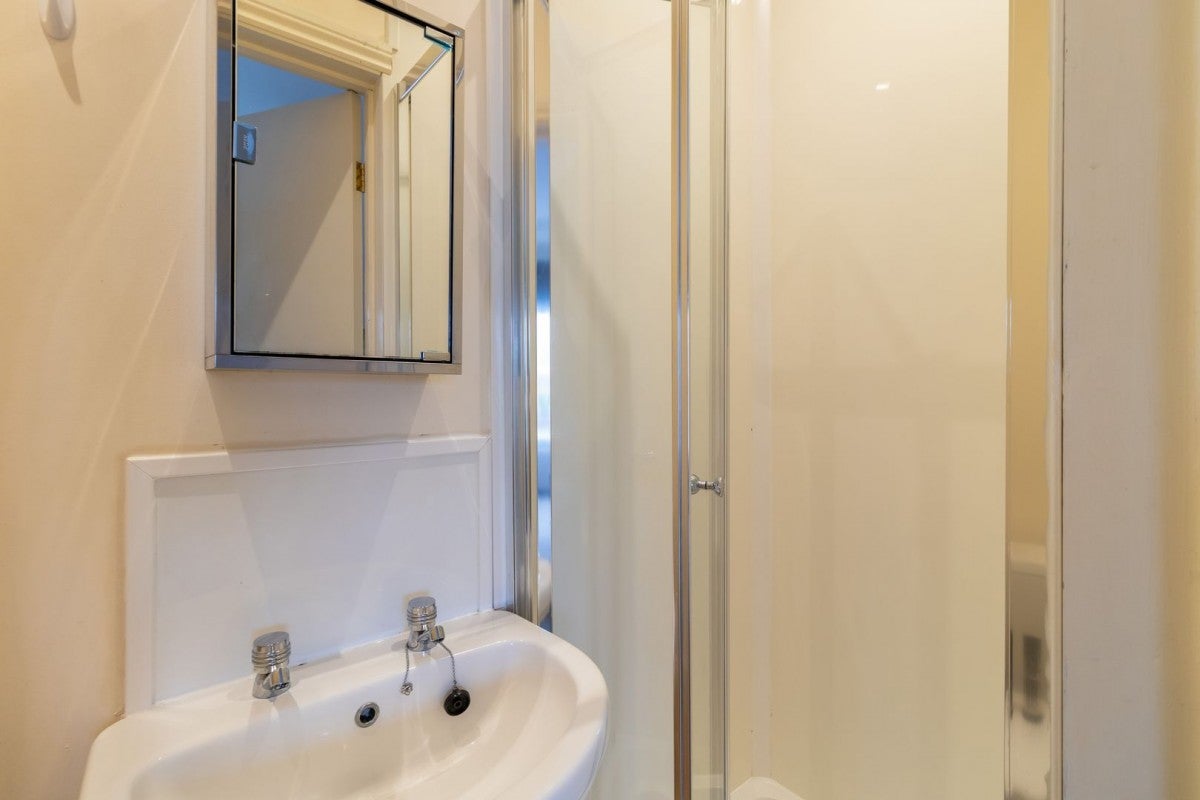 Room Whickham Street East in Sunderland