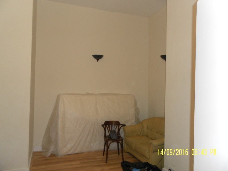 Flat Penwortham Road in Greater London