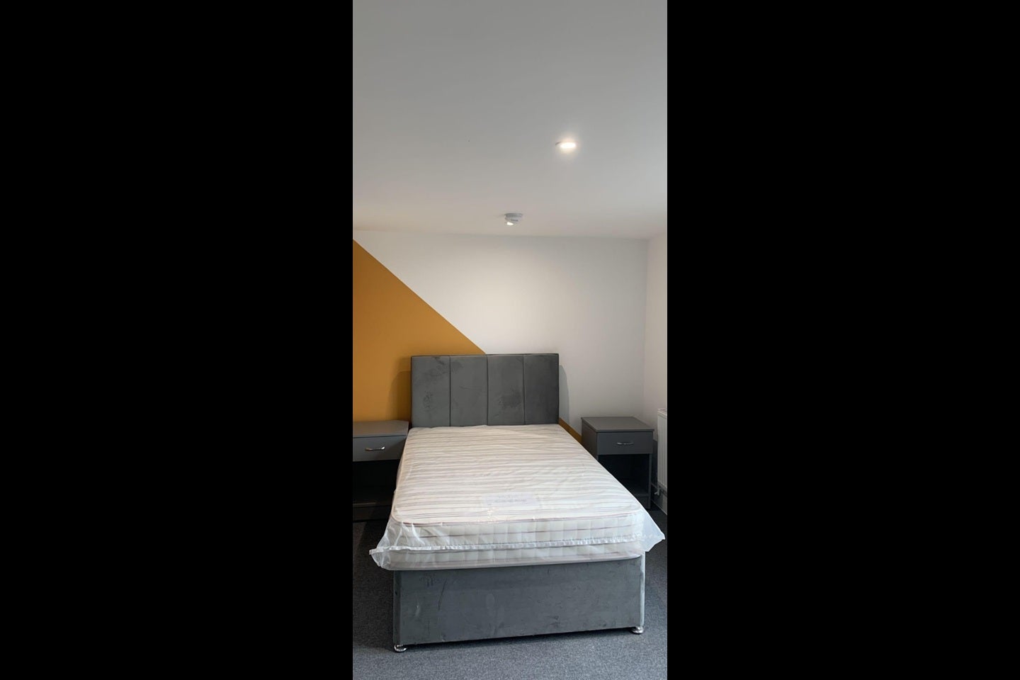 Room Straits Parade in Bristol