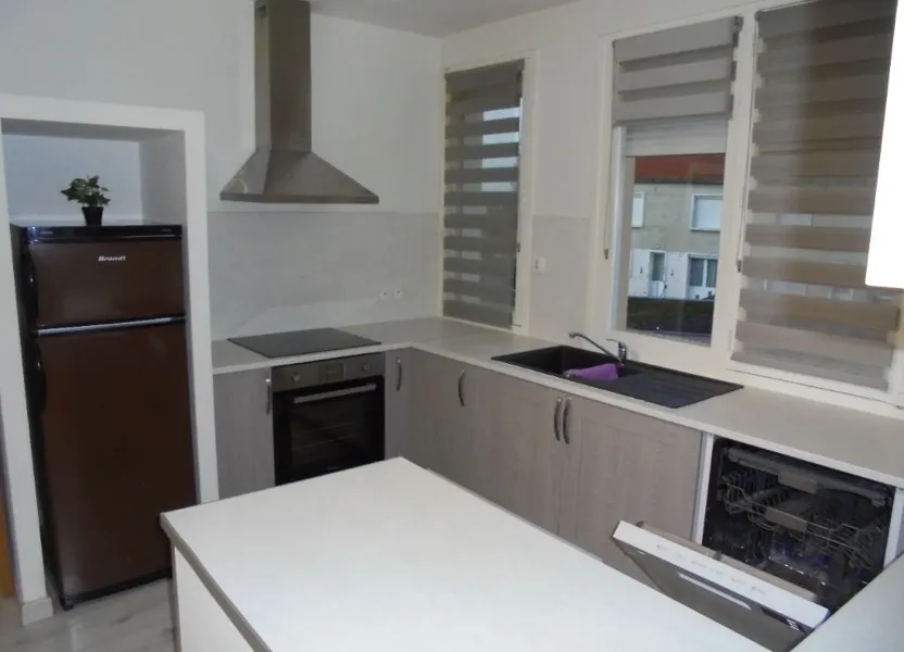 Flat Rue Pierre Curtil in Laon
