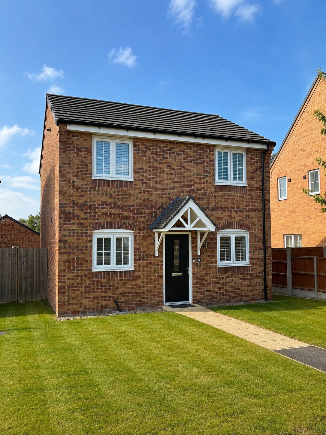 House Hackthorn Road in Lincoln