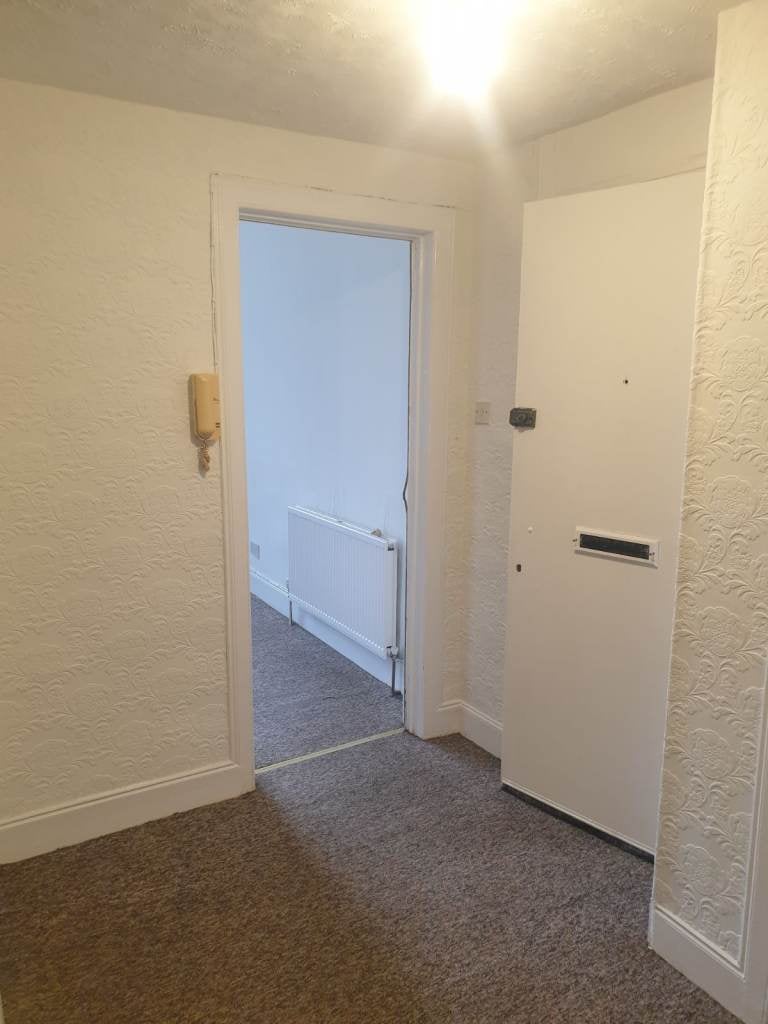 Flat Hope Street in Greenock