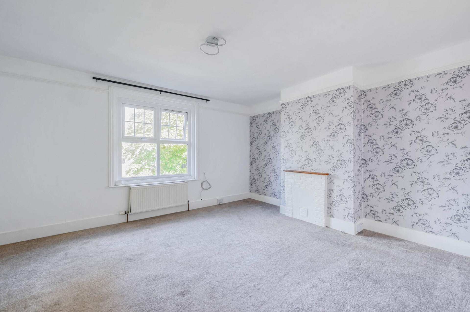 Flat Udimore Road in Rother