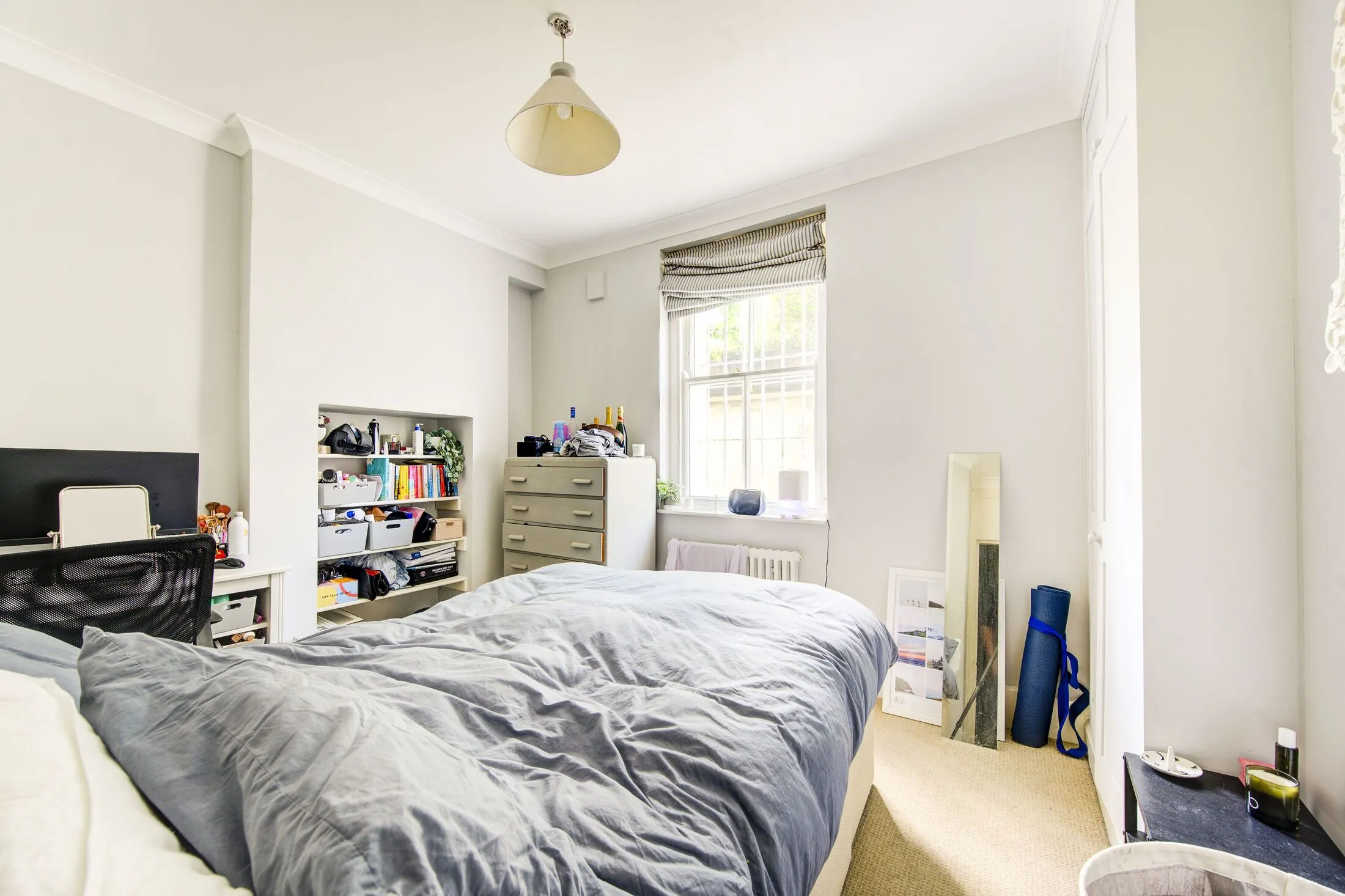 Flat Musard Road in Greater London