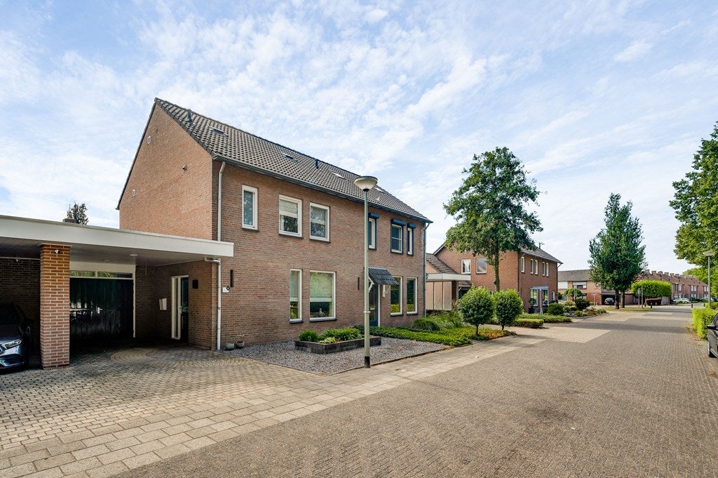 Huis Korenbloemstraat 46 in Ospel