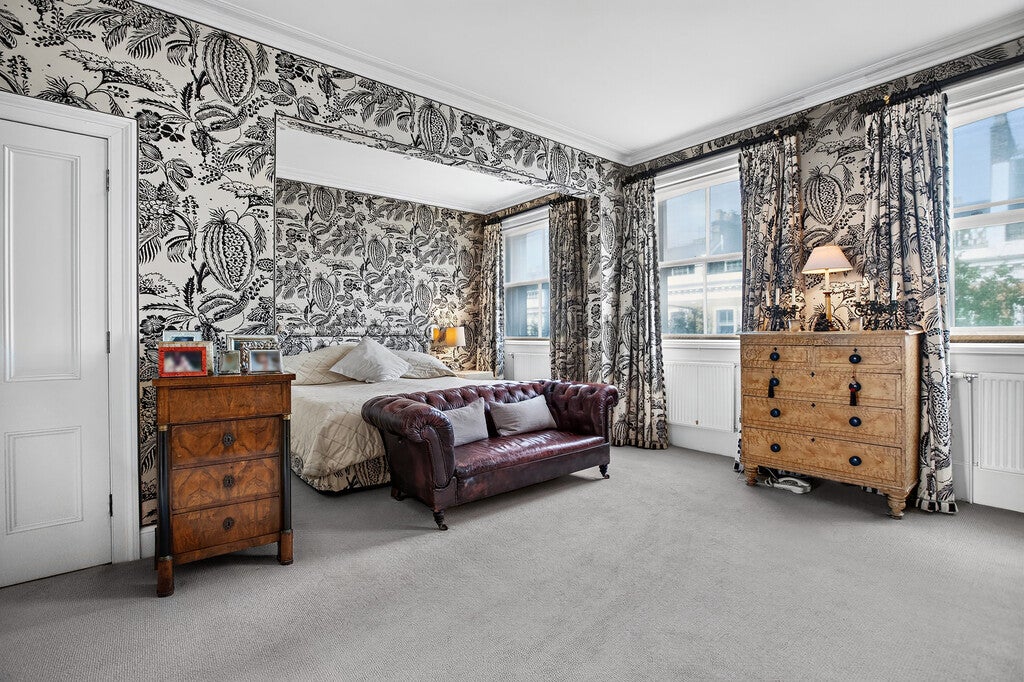 House Onslow Gardens in Greater London