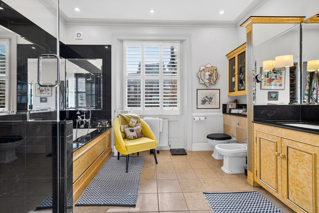 House Onslow Gardens in Greater London