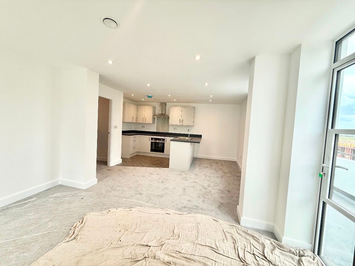 Flat Eastern Esplanade in Castle Point