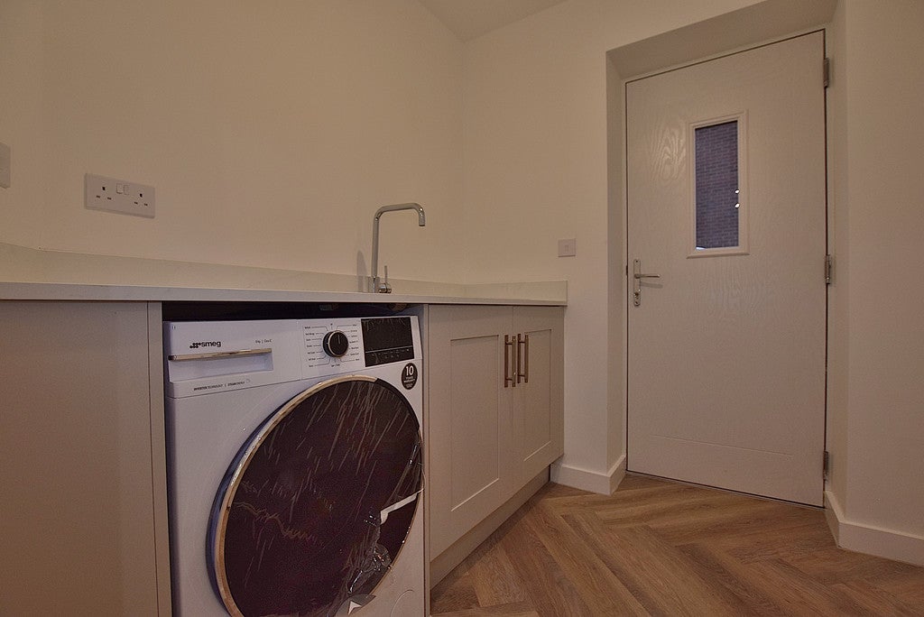 House Stags Close in Scorton