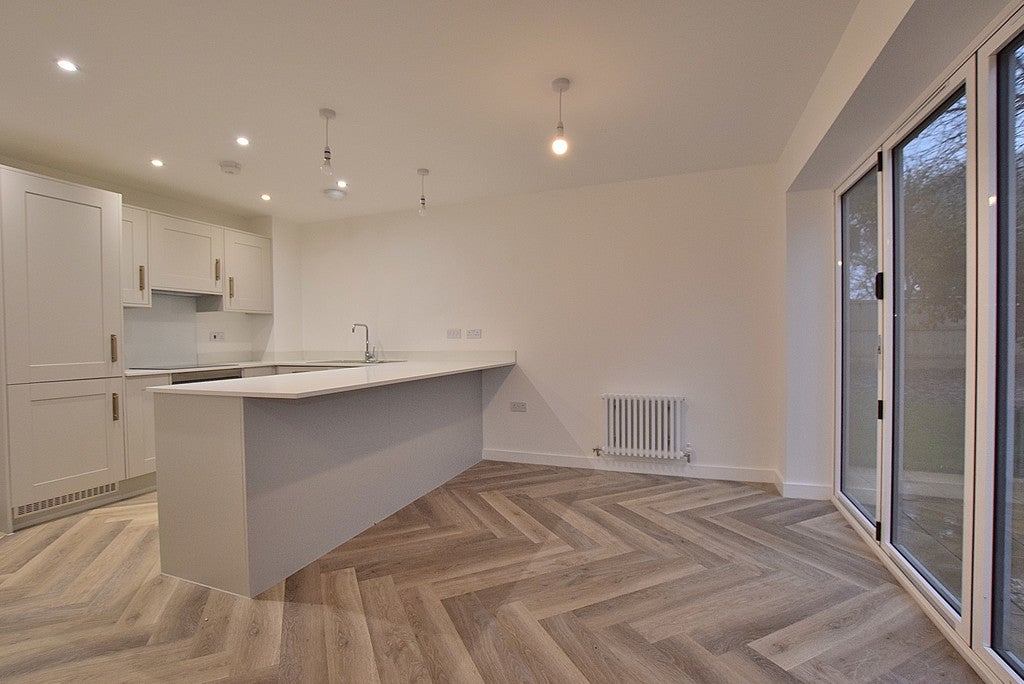 House Stags Close in Scorton