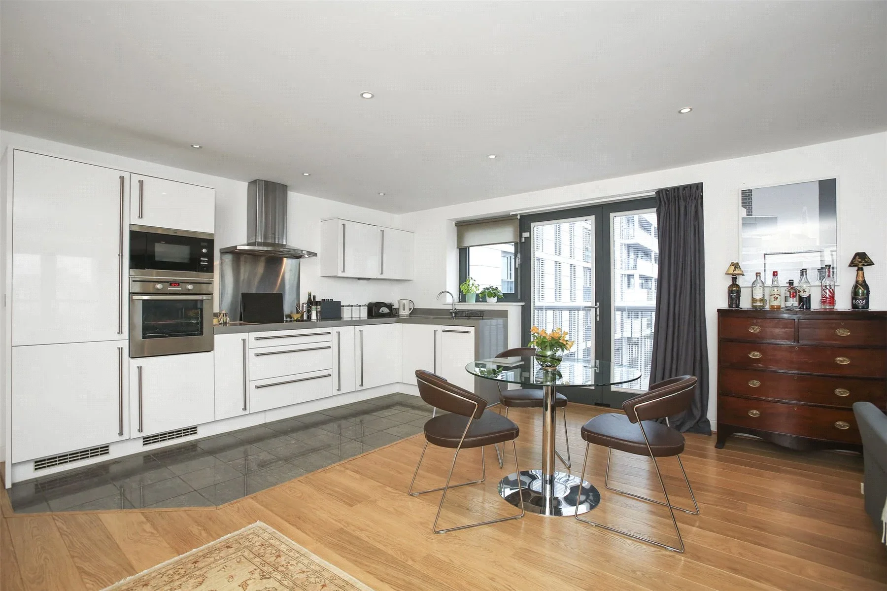 Flat Horseferry Place in Greater London