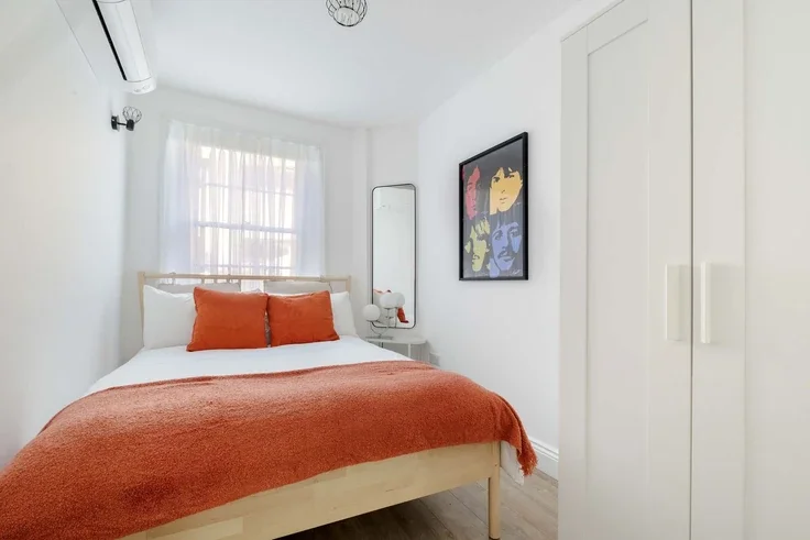 House Belsize Road in Greater London