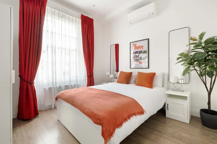 House Belsize Road in Greater London
