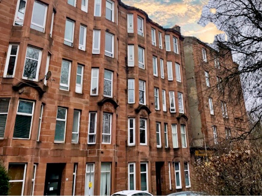Flat Springhill Gardens in Glasgow