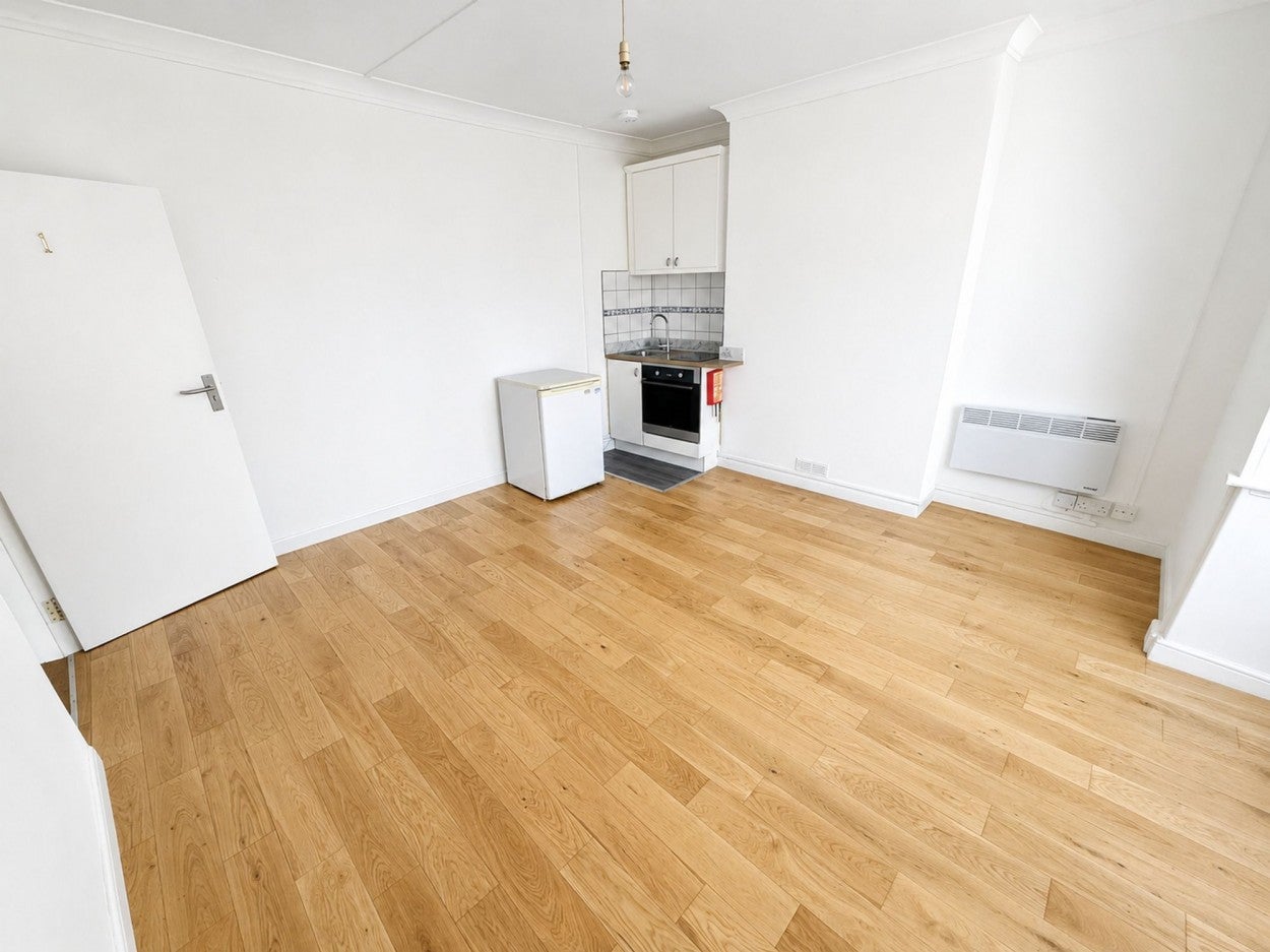 Room West Street in Bristol