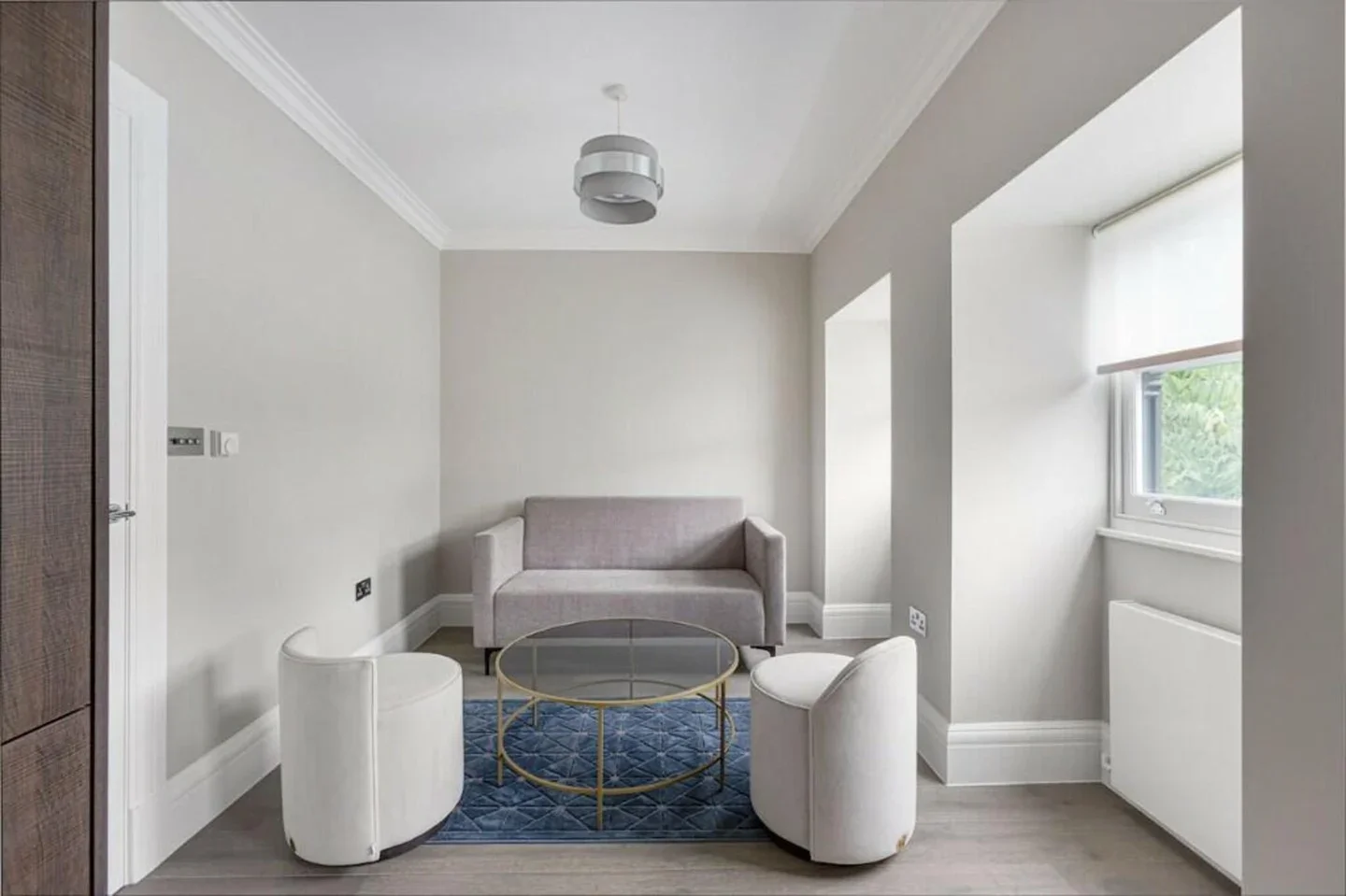 Flat Collingham Road in Greater London