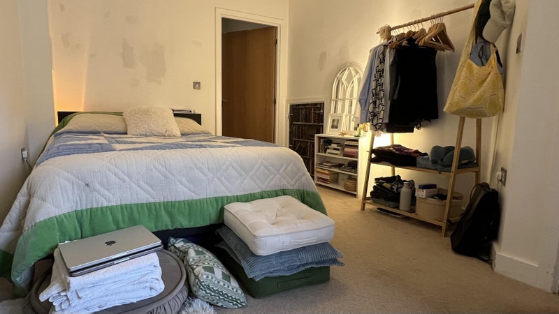 Room Samuel Street in Greater London