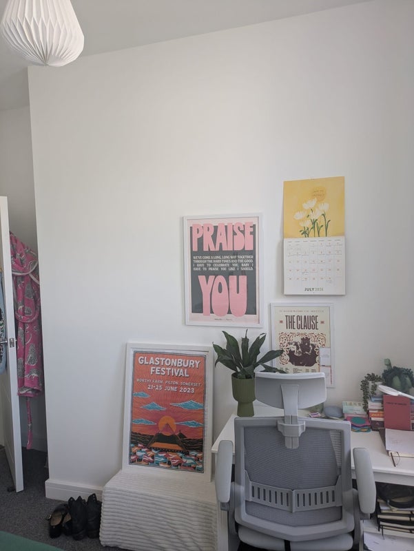 Room Whittington Road in Greater London