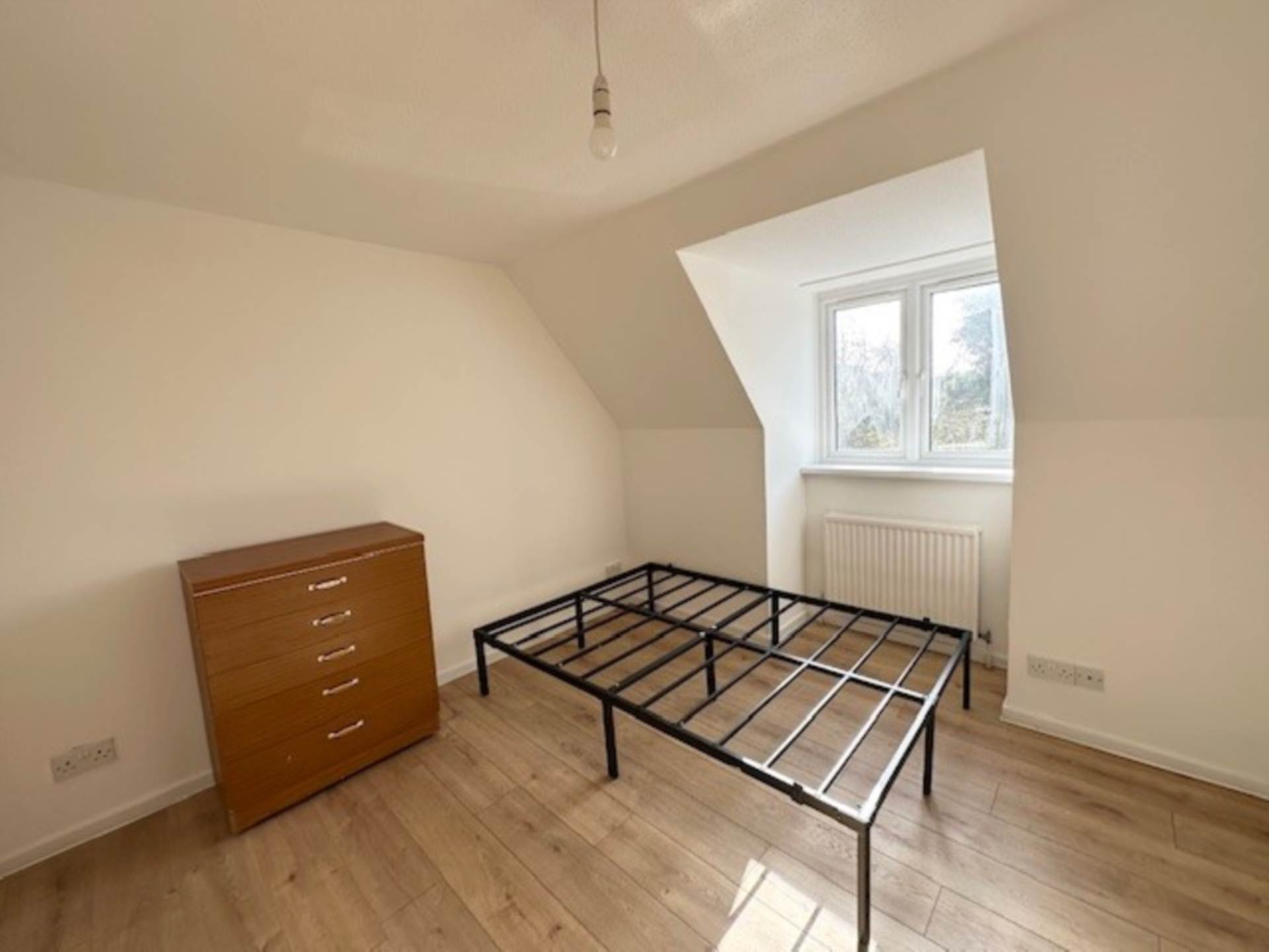 House Juniper Lane in Greater London