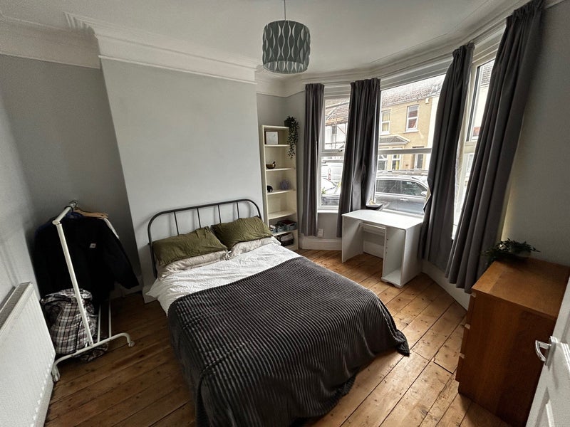 Room Alton Road in Bristol