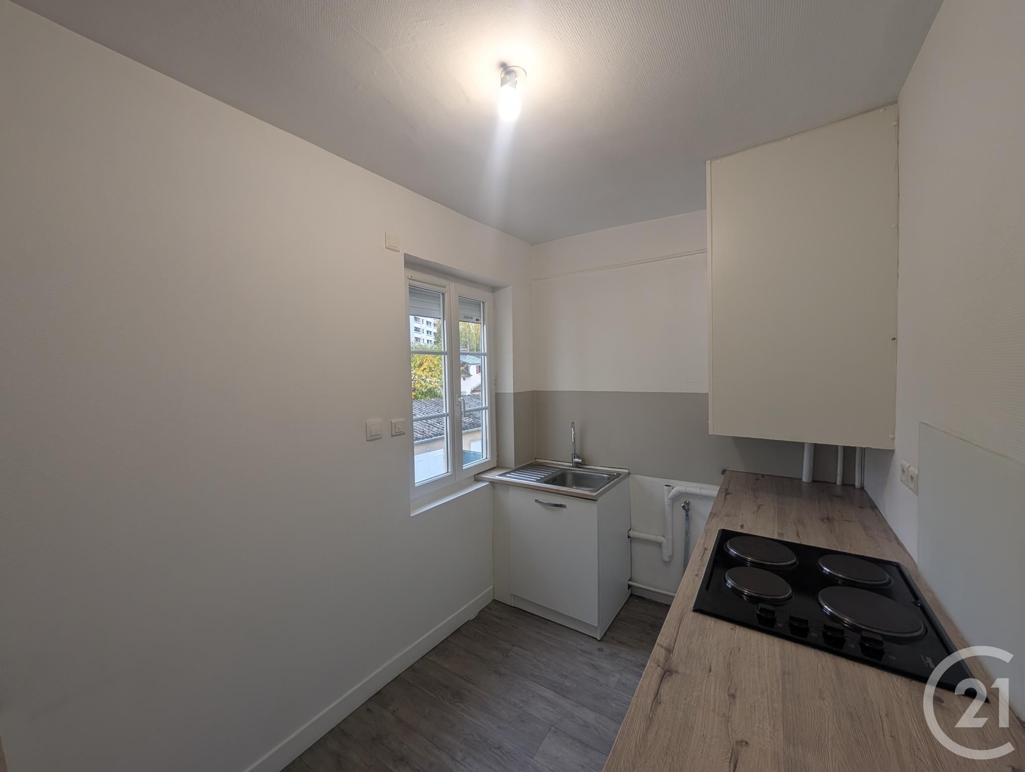Flat Route de Blois in Saint-Ay