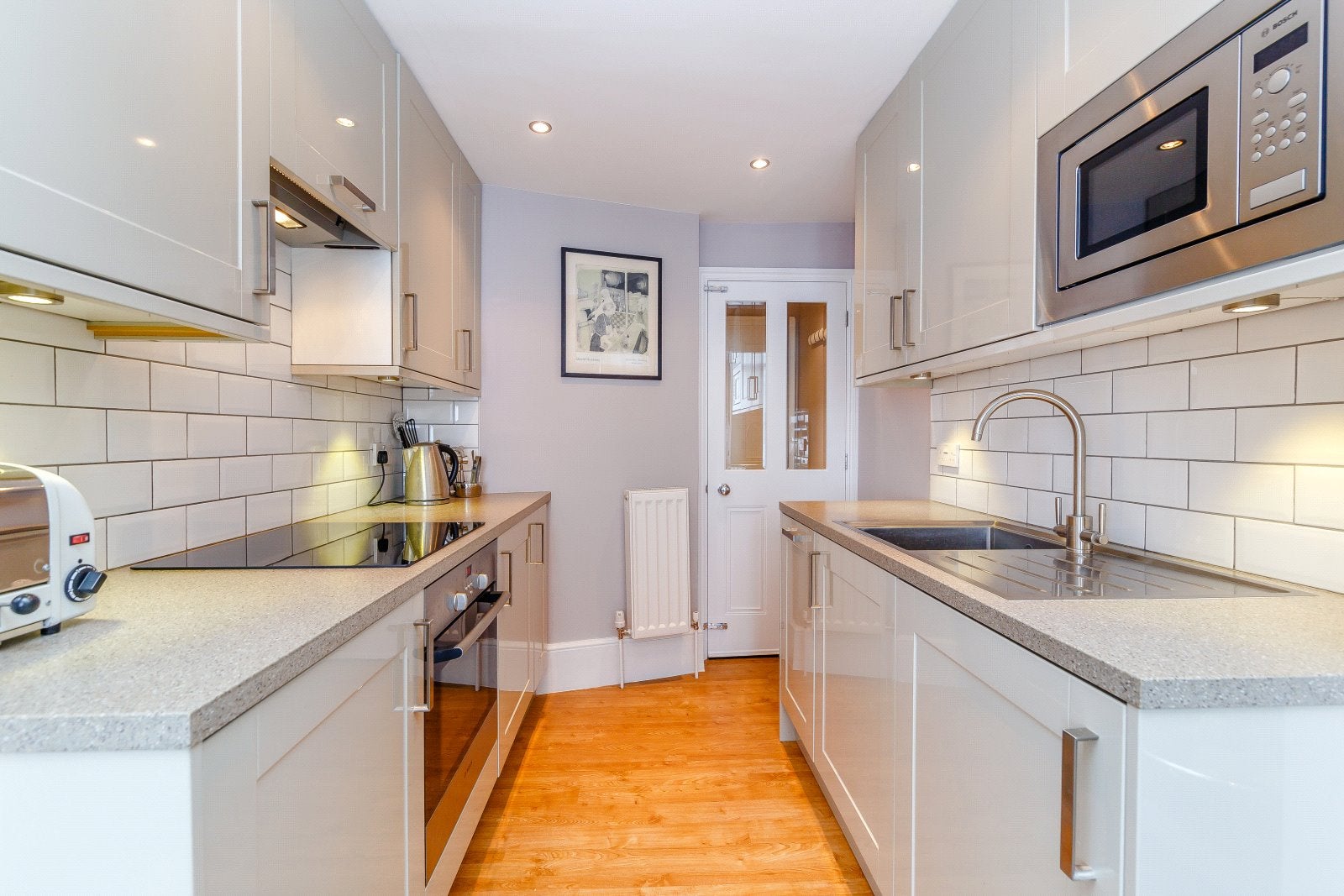 Flat Almeida Street in Greater London