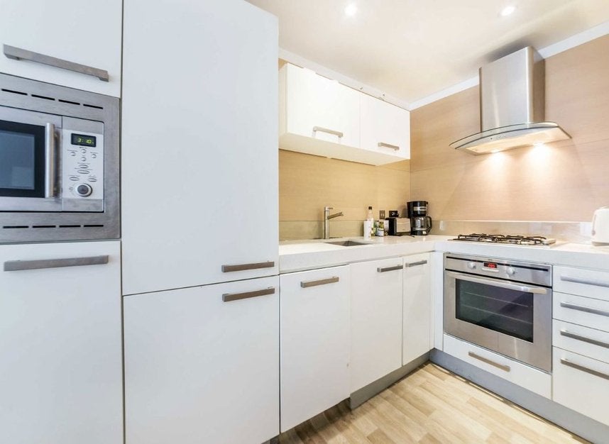 Flat Hatton Place in Greater London