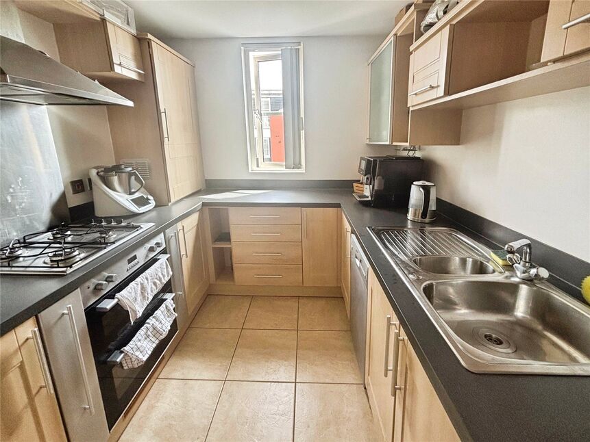 Flat Watkin Road in Leicester