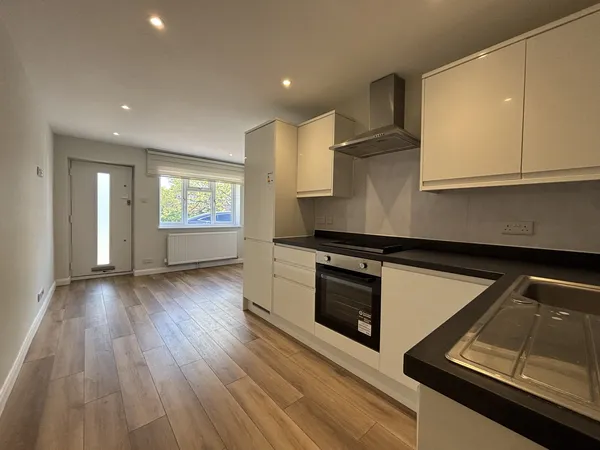 Flat The Ridgeway in Tonbridge and Malling